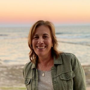 Meet your Posher, Daniela